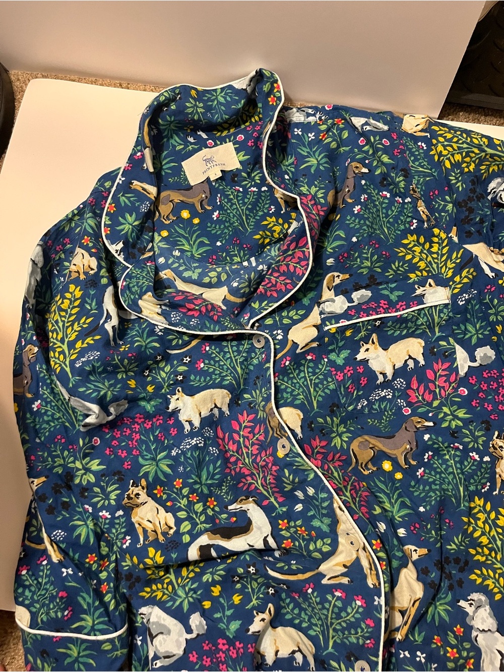 New with Tags Printfresh Pajama Top Must Love Dogs Pattern Size S - Picture 4 of 6